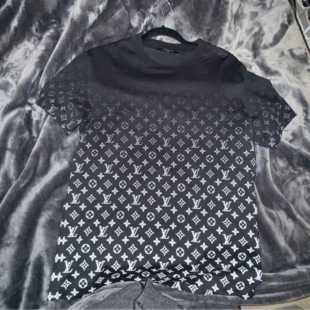 Louis Vuitton Black and White Monogram T-Shirt